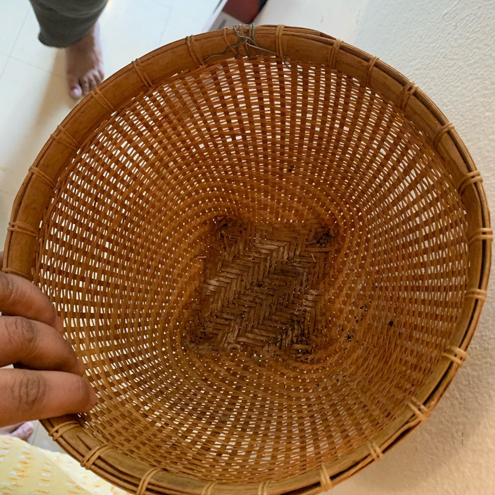 Wicker basket - Picture 5 of 5
